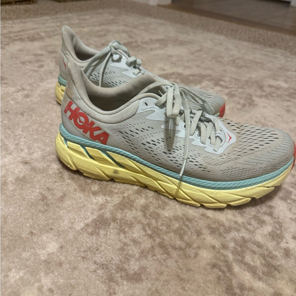 Hoka Sneakers size 9B. Lots of life left!